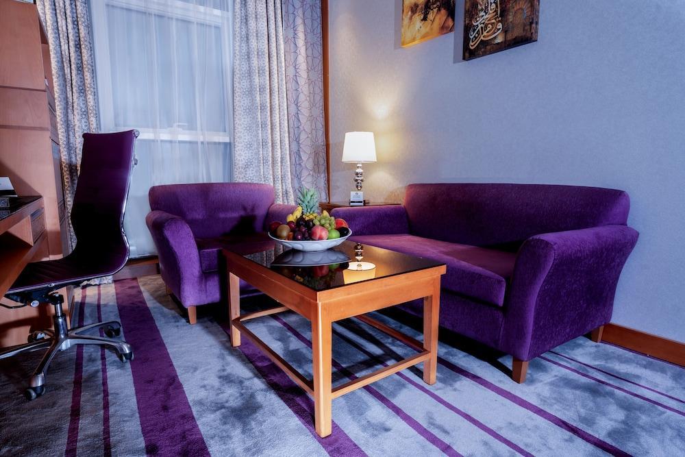 Vivid Hotel, A Member Of Radisson Individuals