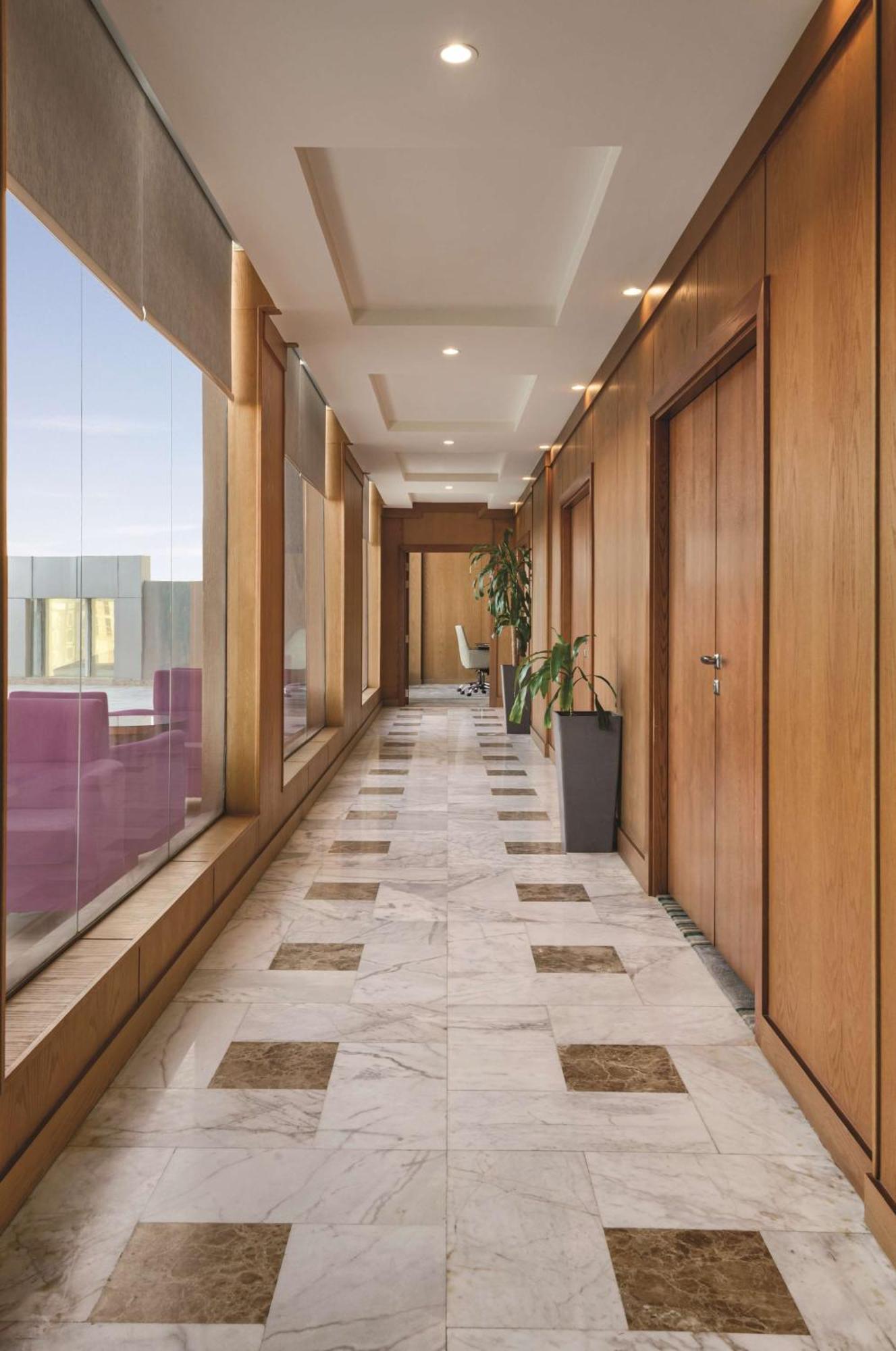 Hotel Vivid Hotel, A Member Of Radisson Individuals 5*