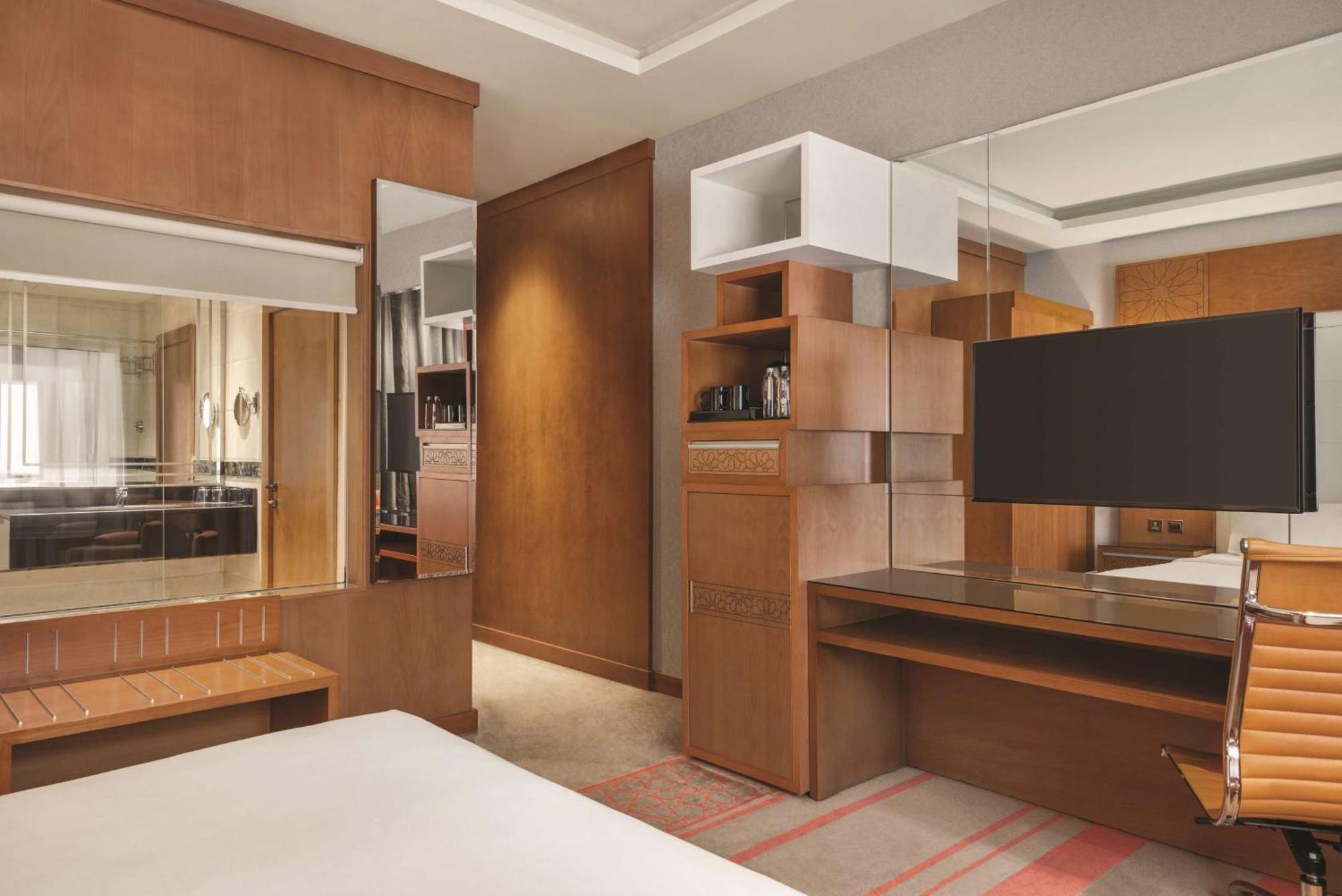 Vivid Hotel, A Member Of Radisson Individuals