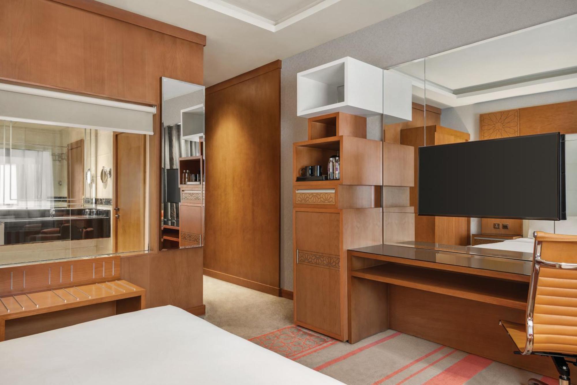 Vivid Hotel, A Member Of Radisson Individuals